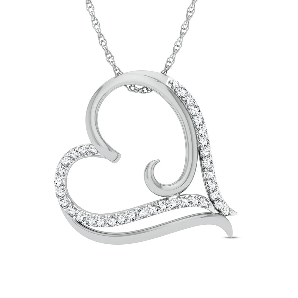 Chic 10k White Gold 0.20ct Diamond Womens Pendant Necklace