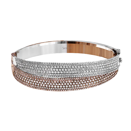 Bangle in 18k Gold with Diamonds