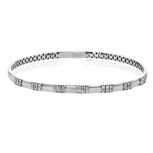Bangle in 18k Gold with Diamonds