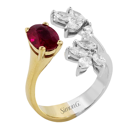Color Ring in 18k Gold