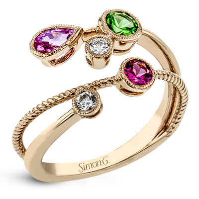 Color Ring in 18k Gold with Diamonds