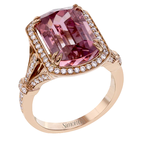 Color Ring in 18k Gold with Diamonds