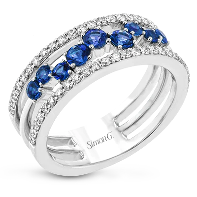 Color Ring in 18k Gold with Diamonds