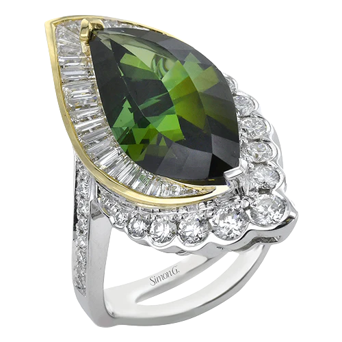 Color Ring in 18k Gold with Diamonds