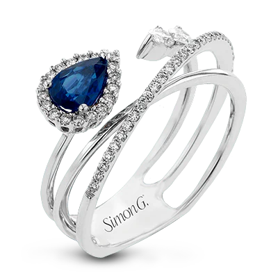 Color Ring in 18k Gold with Diamonds