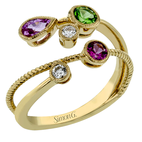 Color Ring in 18k Gold with Diamonds