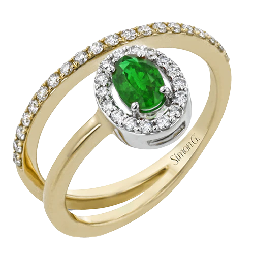 Color Ring in 18k Gold with Diamonds