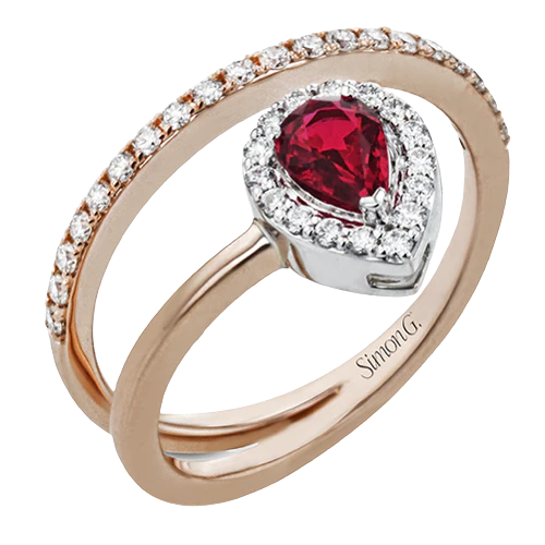 Color Ring in 18k Gold with Diamonds