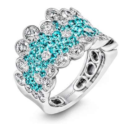 Color Ring in 18k Gold with Diamonds