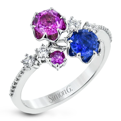 Color Ring in 18k Gold with Diamonds