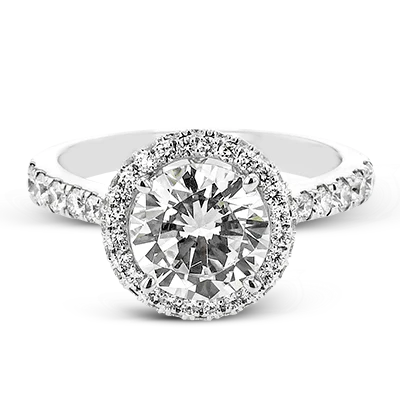 Engagement Ring in 18k Gold with Diamonds