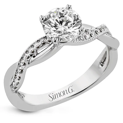 Engagement Ring in 18k Gold with Diamonds - Image 3