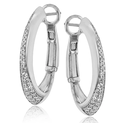 Hoop Earring in 18k Gold with Diamonds - Image 3