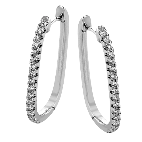 Hoop Earring in 18k Gold with Diamonds