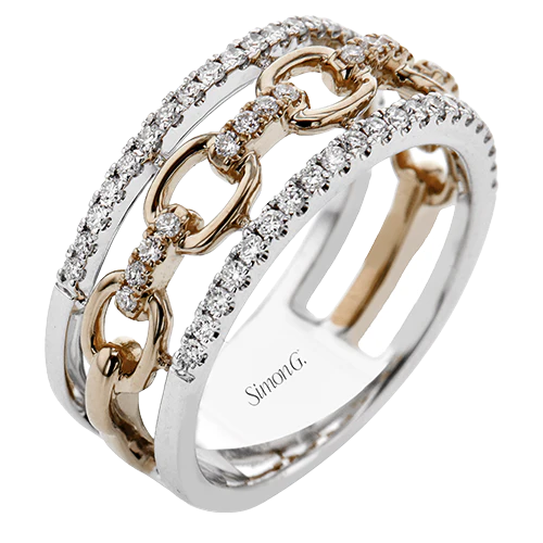 Right Hand Ring in 18k Gold