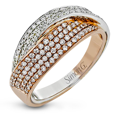 Right Hand Ring in 18k Gold with Diamonds