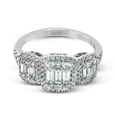 Right Hand Ring in 18k Gold with Diamonds - Image 2