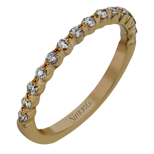 Right Hand Ring in 18k Gold with Diamonds