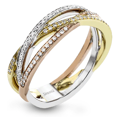 Right Hand Ring in 18k Gold with Diamonds