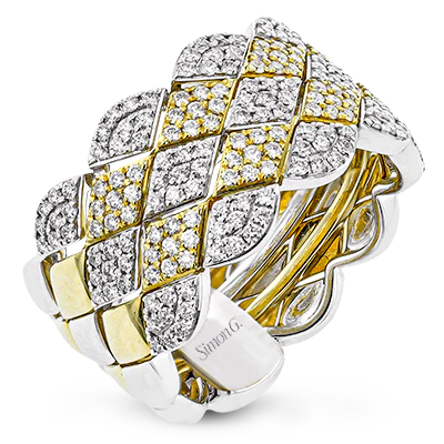 Right Hand Ring in 18k Gold with Diamonds