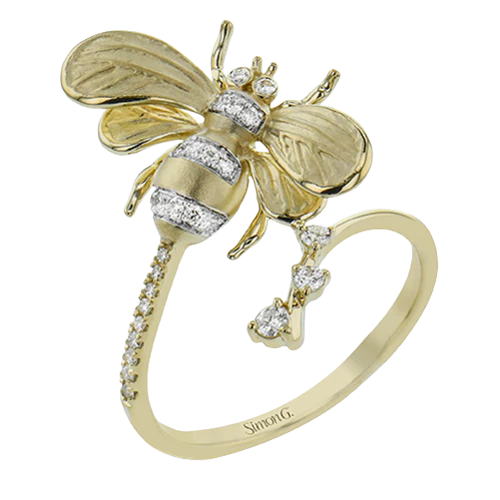 Right Hand Ring in 18k Gold with Diamonds