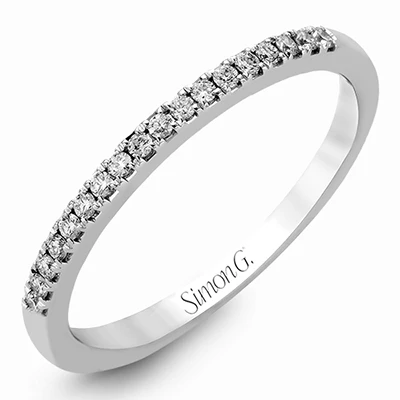 Wedding Band in 18k Gold with Diamonds