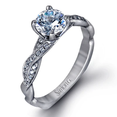 Wedding Set in 18k Gold with Diamonds - Image 10